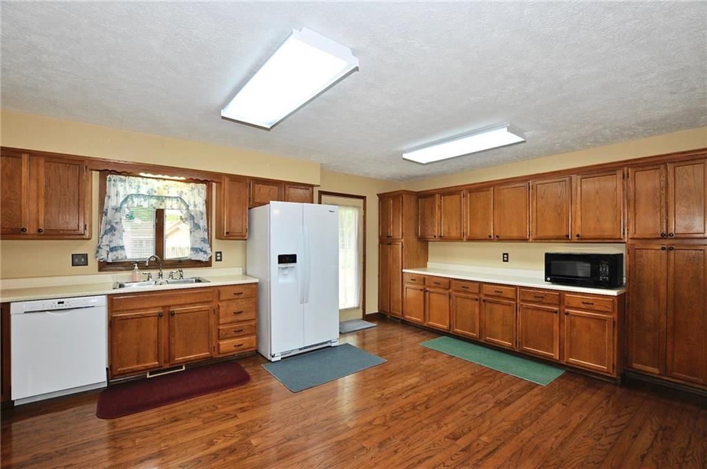 3911 Albright Road Kokomo, IN 46902 - Photo 7 of 27 Gallery Image 7