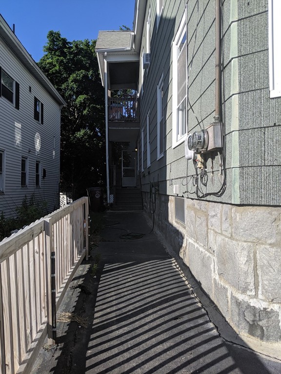 199-201 University Avenue Lowell, MA 01854 - Photo 3 of 9