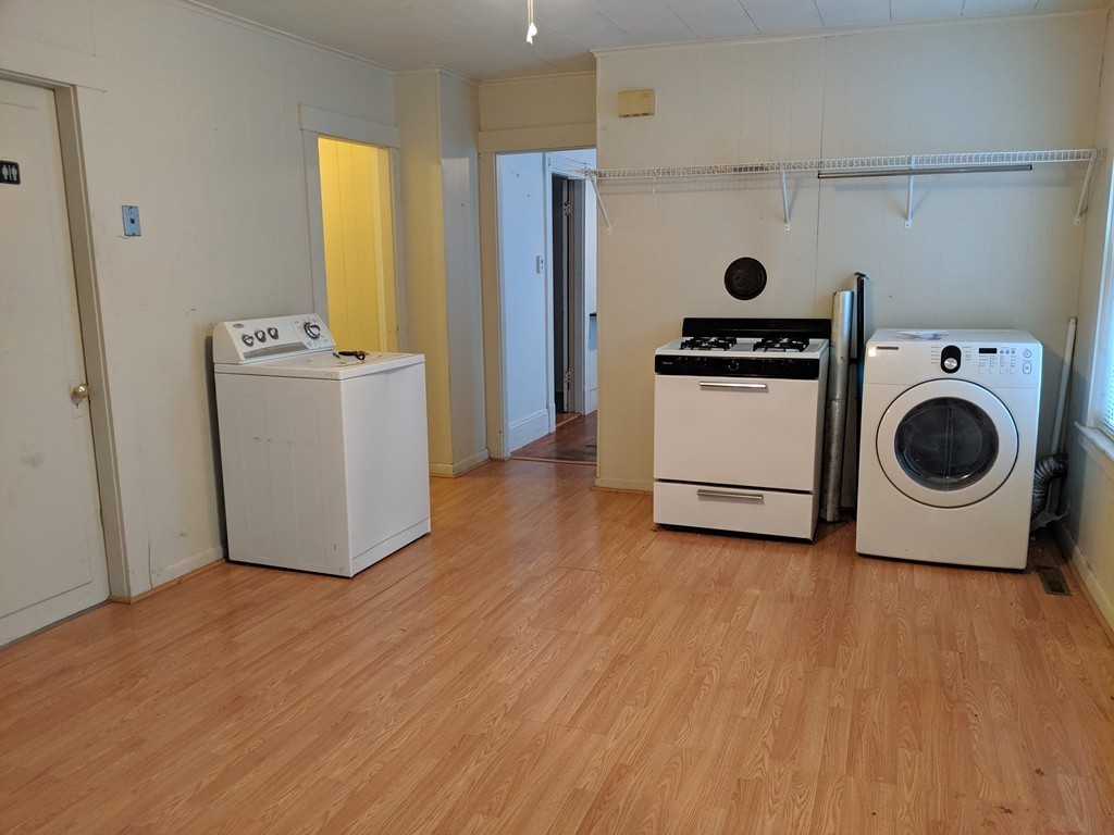 199-201 University Avenue Lowell, MA 01854 - Photo 5 of 9