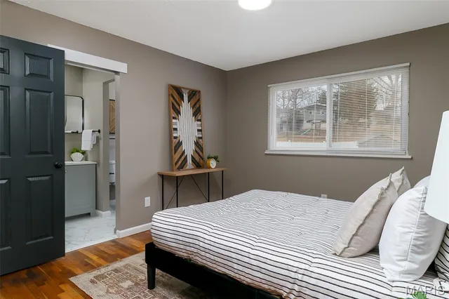 $210,000 | 11652 Las Ladera Drive, Florissant, MO 63033