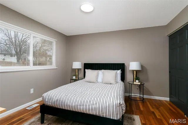 $210,000 | 11652 Las Ladera Drive, Florissant, MO 63033