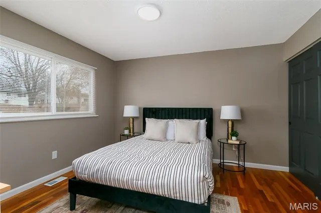 $210,000 | 11652 Las Ladera Drive, Florissant, MO 63033