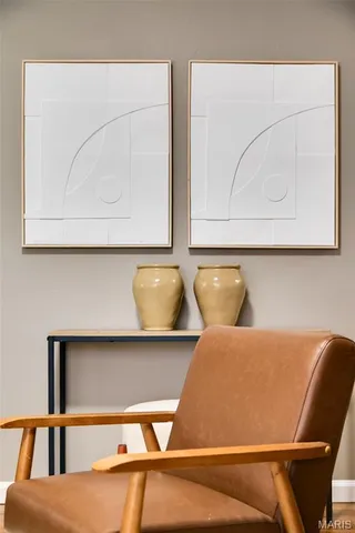 $210,000 | 11652 Las Ladera Drive, Florissant, MO 63033