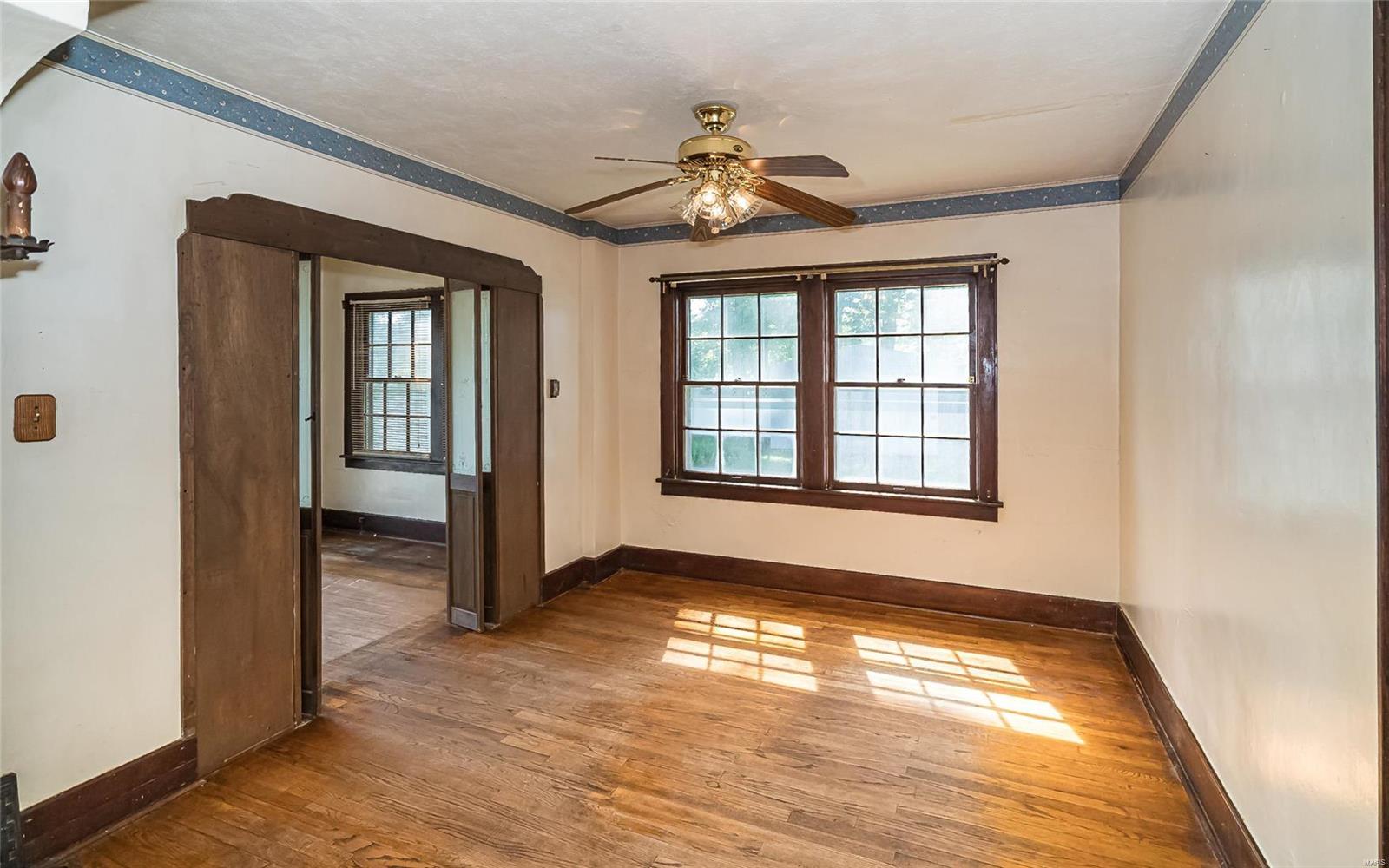 4518 Ringer Road St. Louis, MO 63129 - Photo 11 of 32