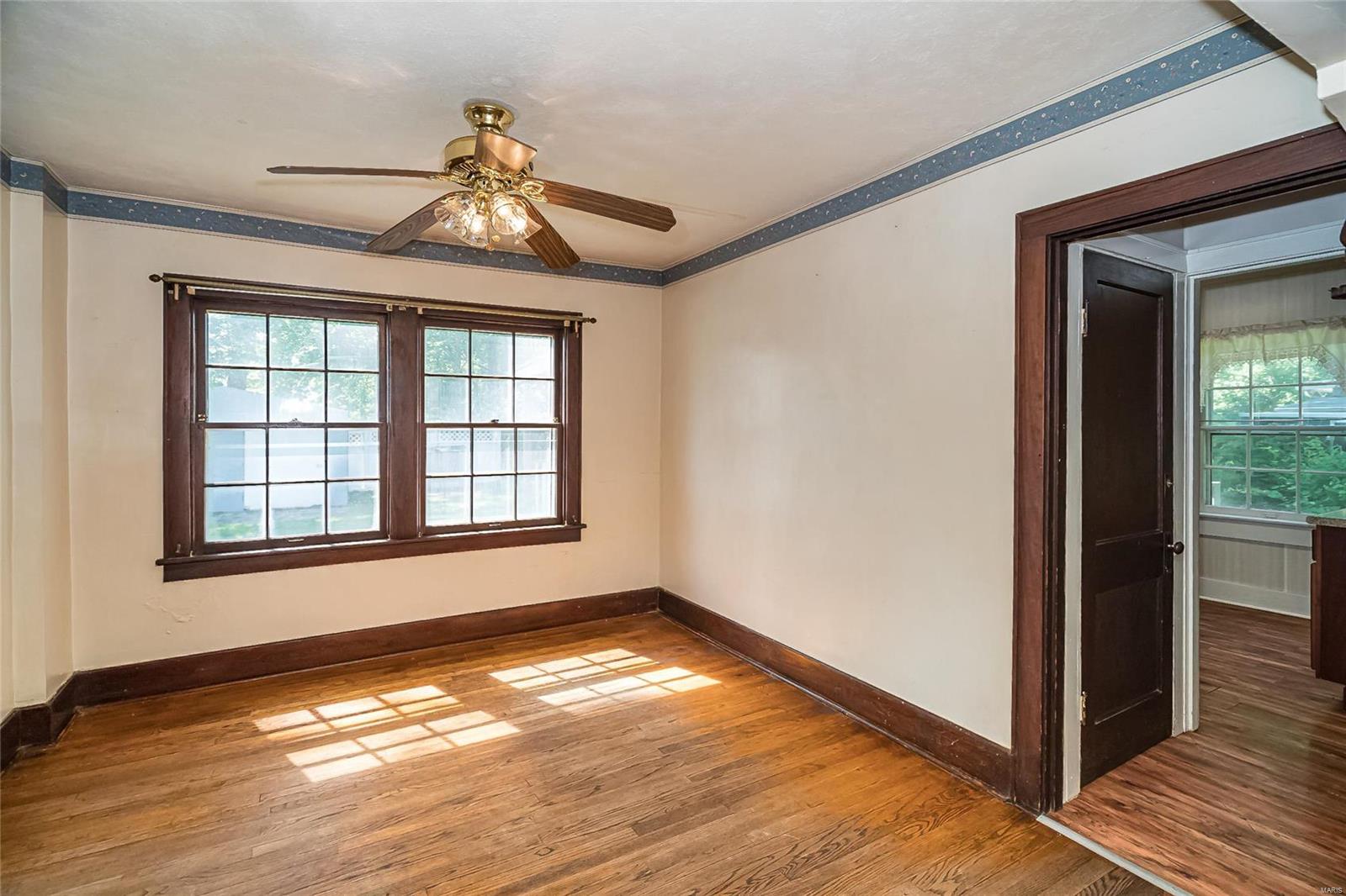 4518 Ringer Road St. Louis, MO 63129 - Photo 12 of 32