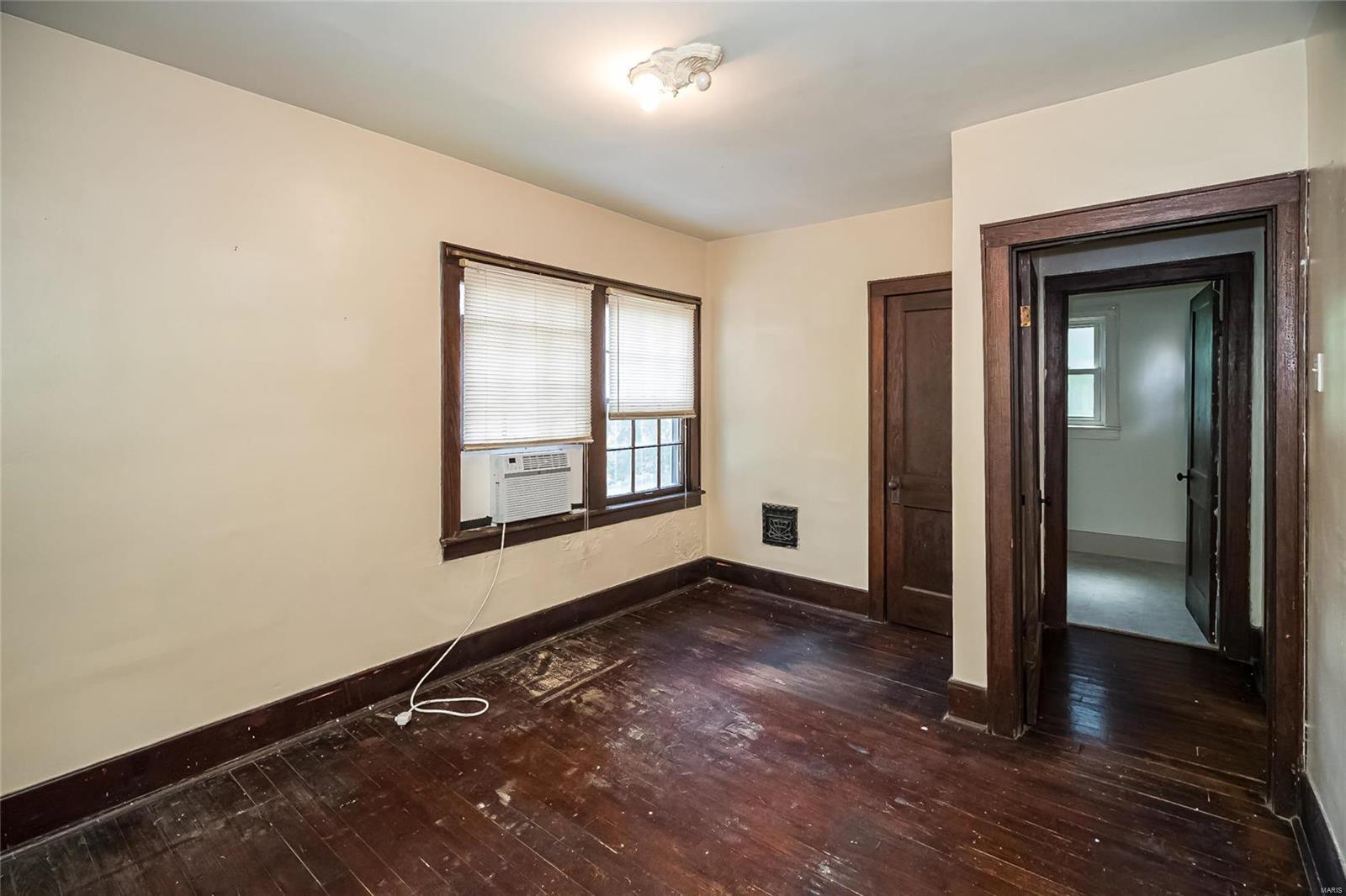 4518 Ringer Road St. Louis, MO 63129 - Photo 24 of 32