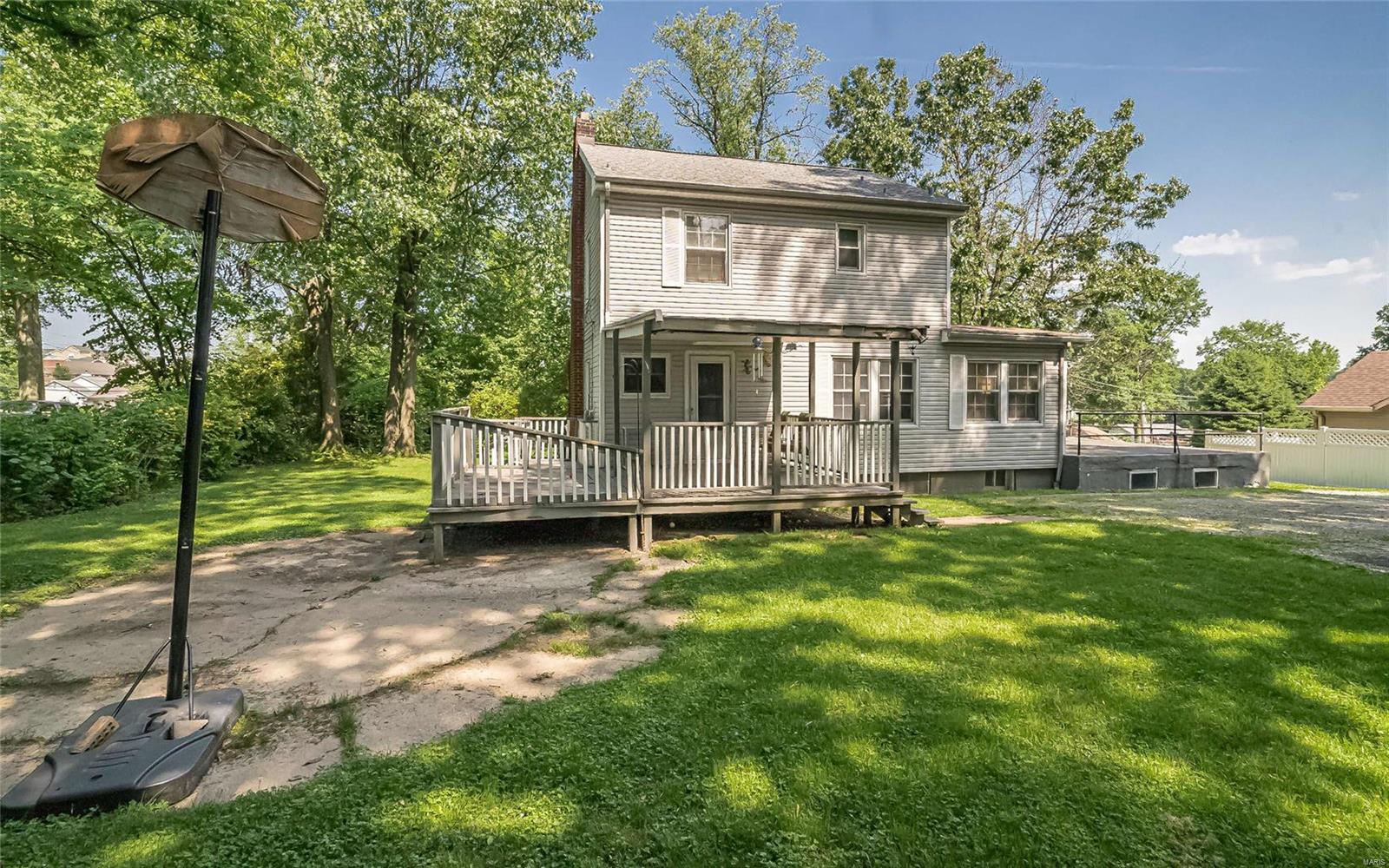 4518 Ringer Road St. Louis, MO 63129 - Photo 29 of 32