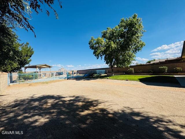 42636 Roadrunner Way Lancaster, CA 93536 - Photo 19 of 19 a view of an ocean beach