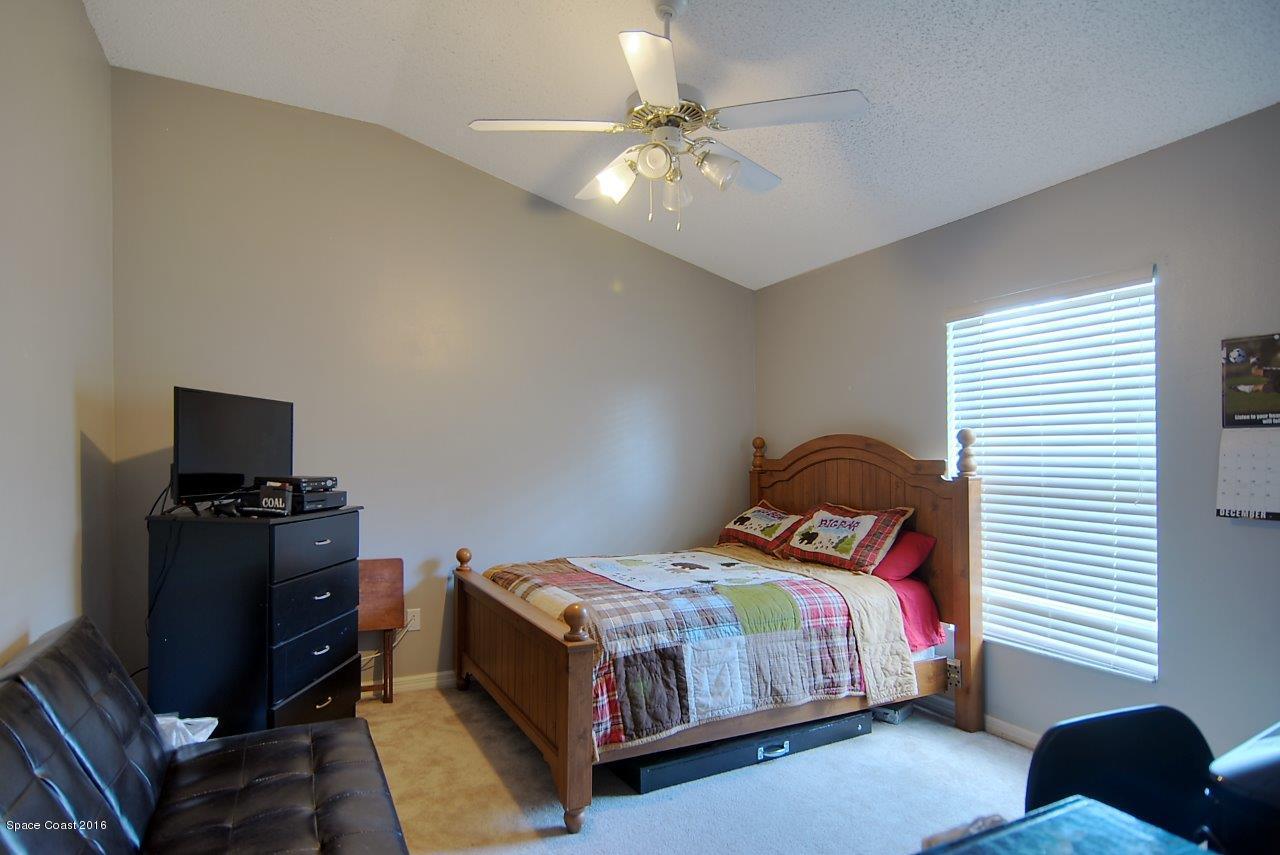 4801 Decatur Circle Melbourne, FL 32934 - Photo 13 of 14 bed (6)