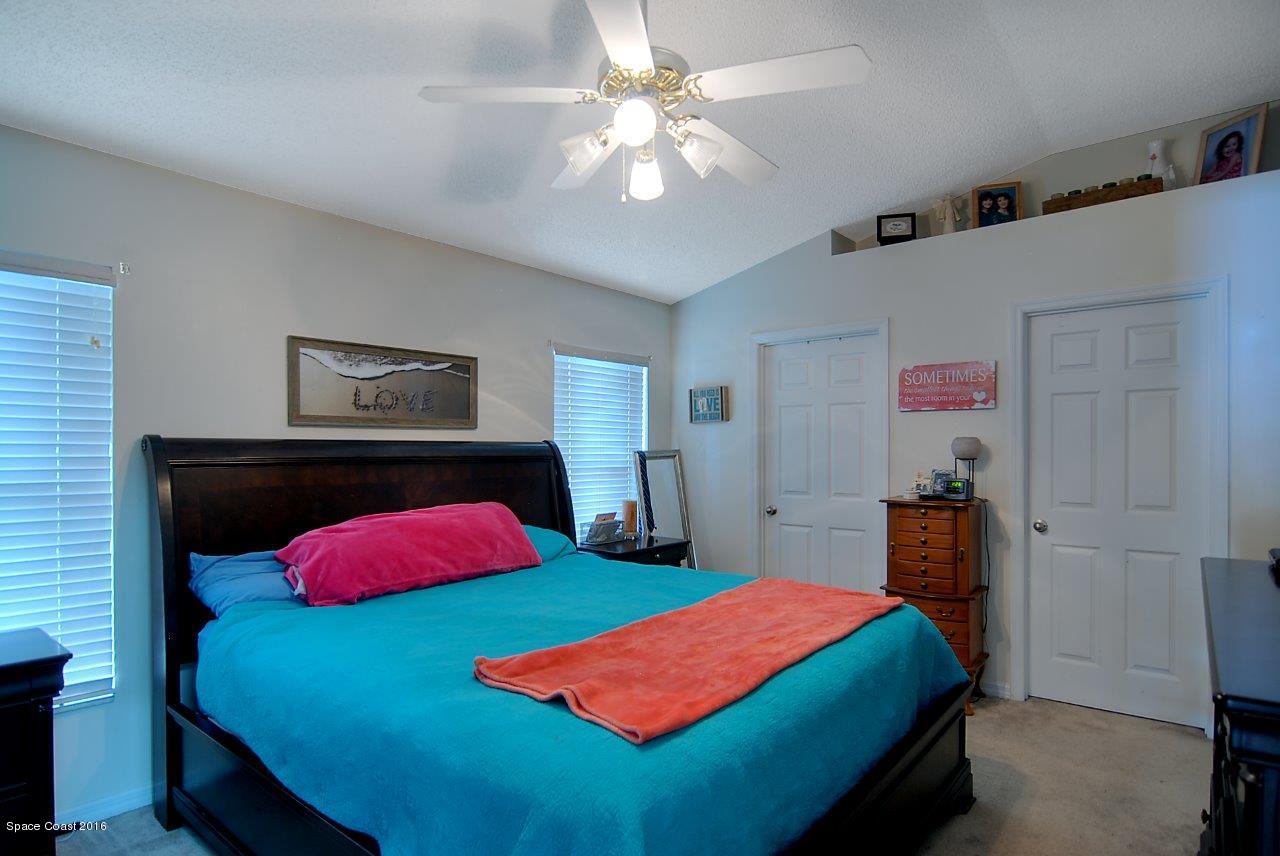 4801 Decatur Circle Melbourne, FL 32934 - Photo 7 of 14 master (38)