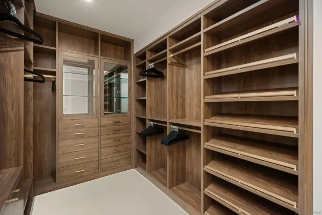 a view of walk in closet