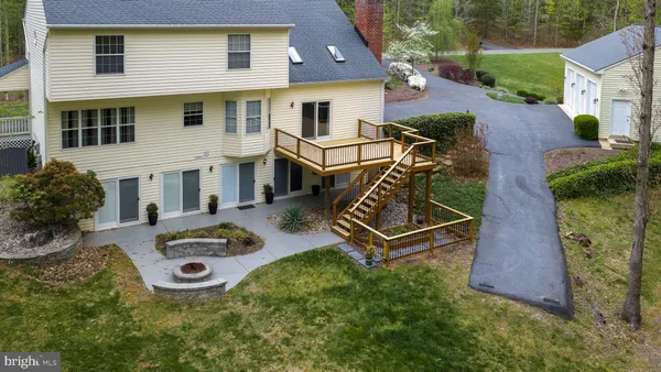 $968,900 | 86 Wateredge Lane, Fredericksburg, VA 22406