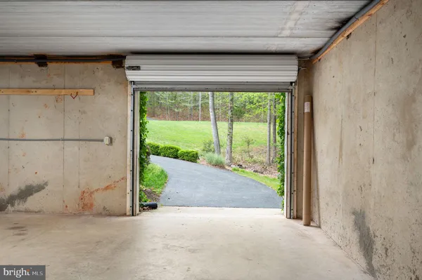 $968,900 | 86 Wateredge Lane, Fredericksburg, VA 22406