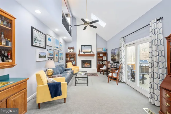 $968,900 | 86 Wateredge Lane, Fredericksburg, VA 22406