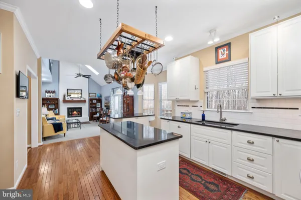 $968,900 | 86 Wateredge Lane, Fredericksburg, VA 22406