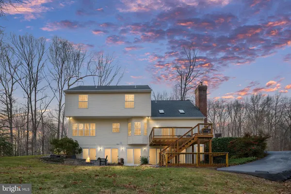 $968,900 | 86 Wateredge Lane, Fredericksburg, VA 22406