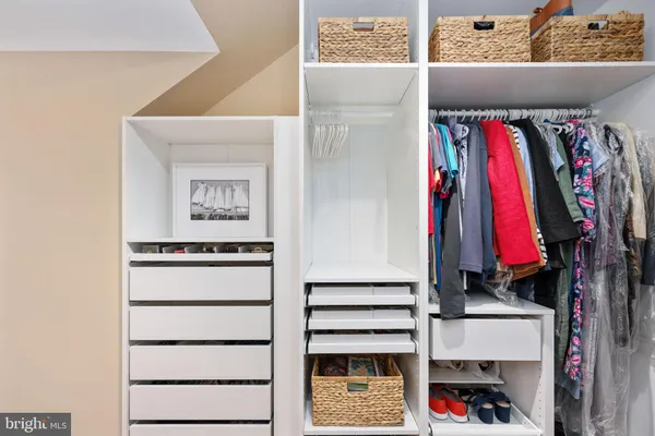 $968,900 | 86 Wateredge Lane, Fredericksburg, VA 22406