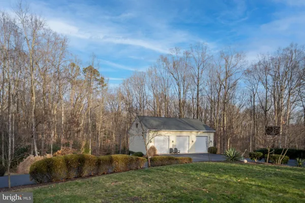 $968,900 | 86 Wateredge Lane, Fredericksburg, VA 22406