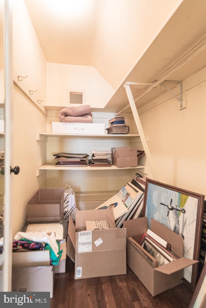 4610 Overbrook Road Bethesda, MD 20816 - Photo 30 of 43 Walk-in Closet