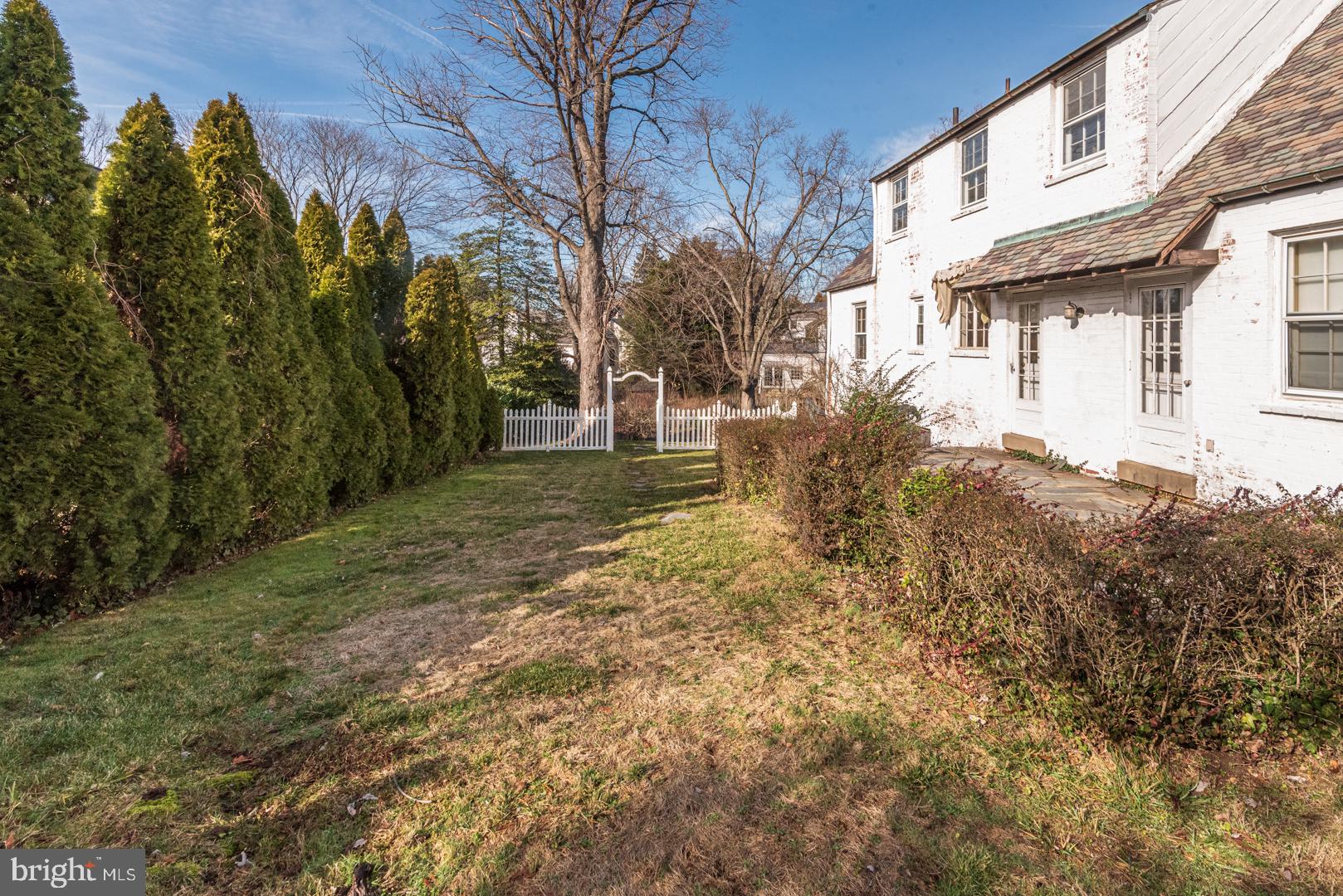 4610 Overbrook Road Bethesda, MD 20816 - Photo 42 of 43 Back Yard