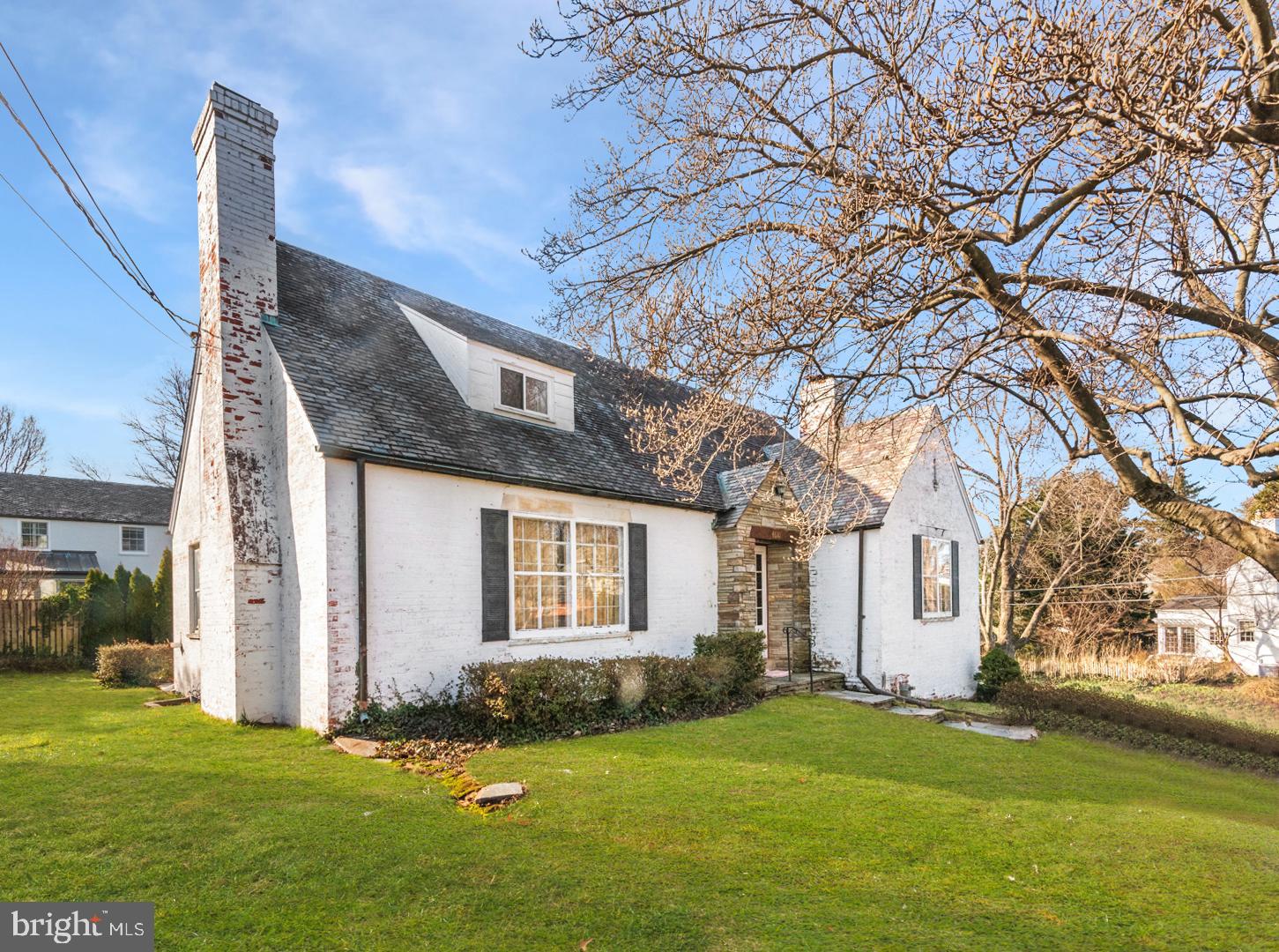 4610 Overbrook Road Bethesda, MD 20816 - Photo 6 of 43 Exterior Front