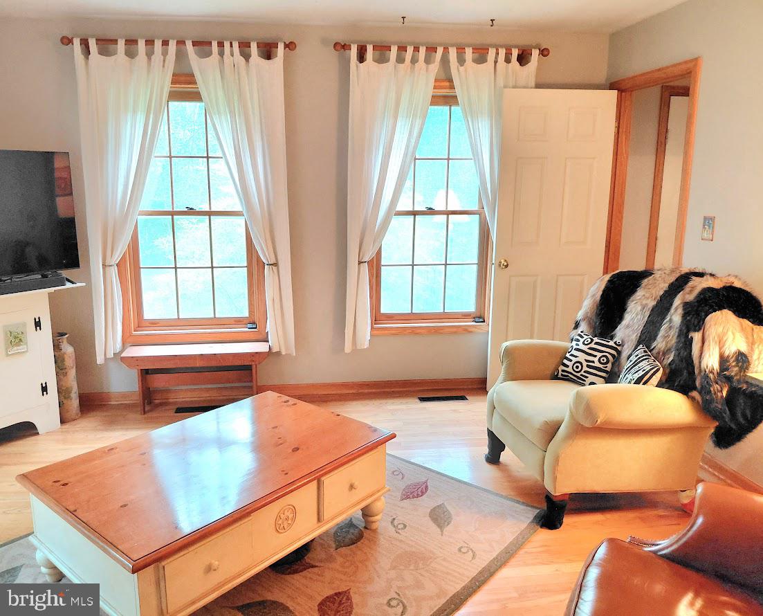 3917 Basford Road Frederick, MD 21703 - Photo 7 of 36 Master Bedroom (now a den) All Furn. Can Convey