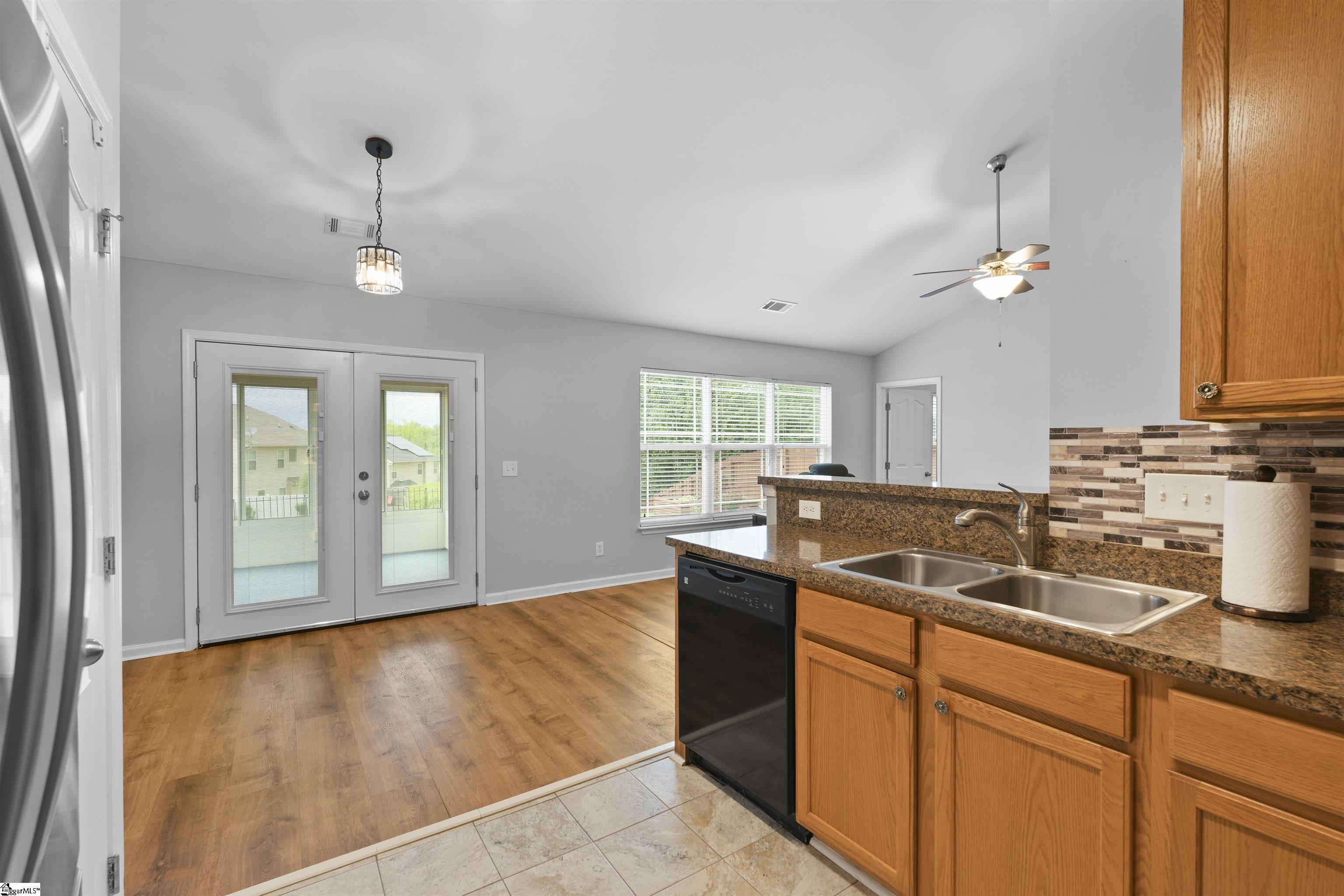 205 Riverdale Road Simpsonville, SC 29680 - Photo 9 of 29 Gallery Image 9