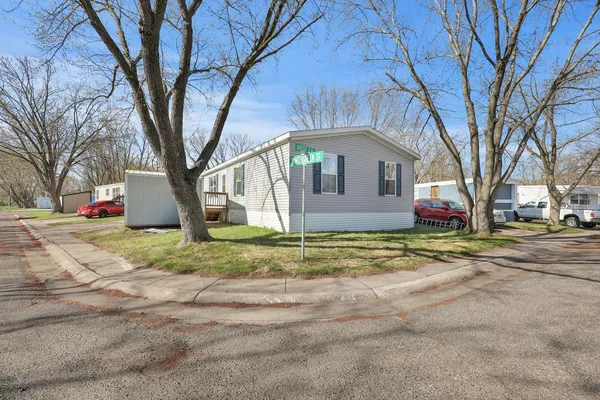$149,900 | 1104 101st Lane Northwest, Coon Rapids, MN 55433