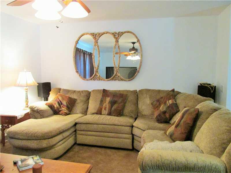 145 Victor Road Butler, PA 16001 - Photo 11 of 22 Living Room.