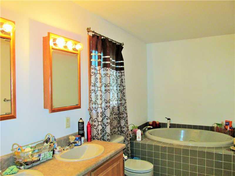 145 Victor Road Butler, PA 16001 - Photo 16 of 22 Master Bath/Spa.