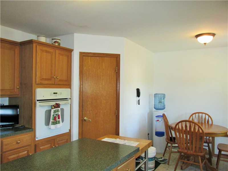 145 Victor Road Butler, PA 16001 - Photo 7 of 22 Kitchen.