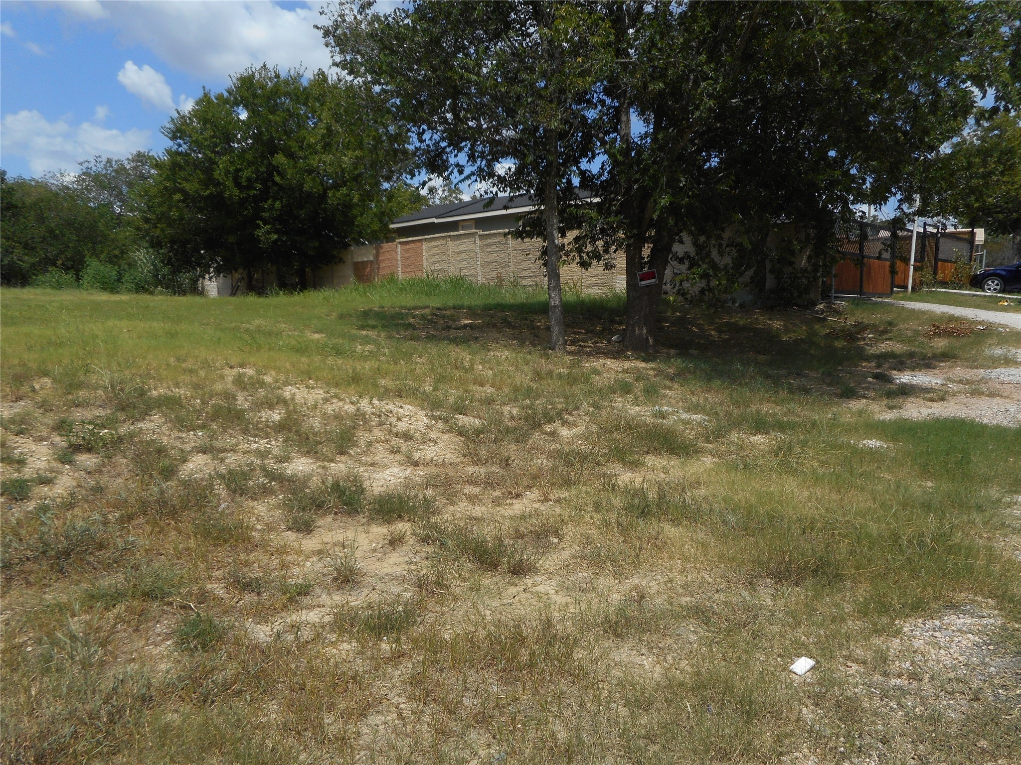808 Maple Street Taylor, TX 76574 - Photo 1 of 4