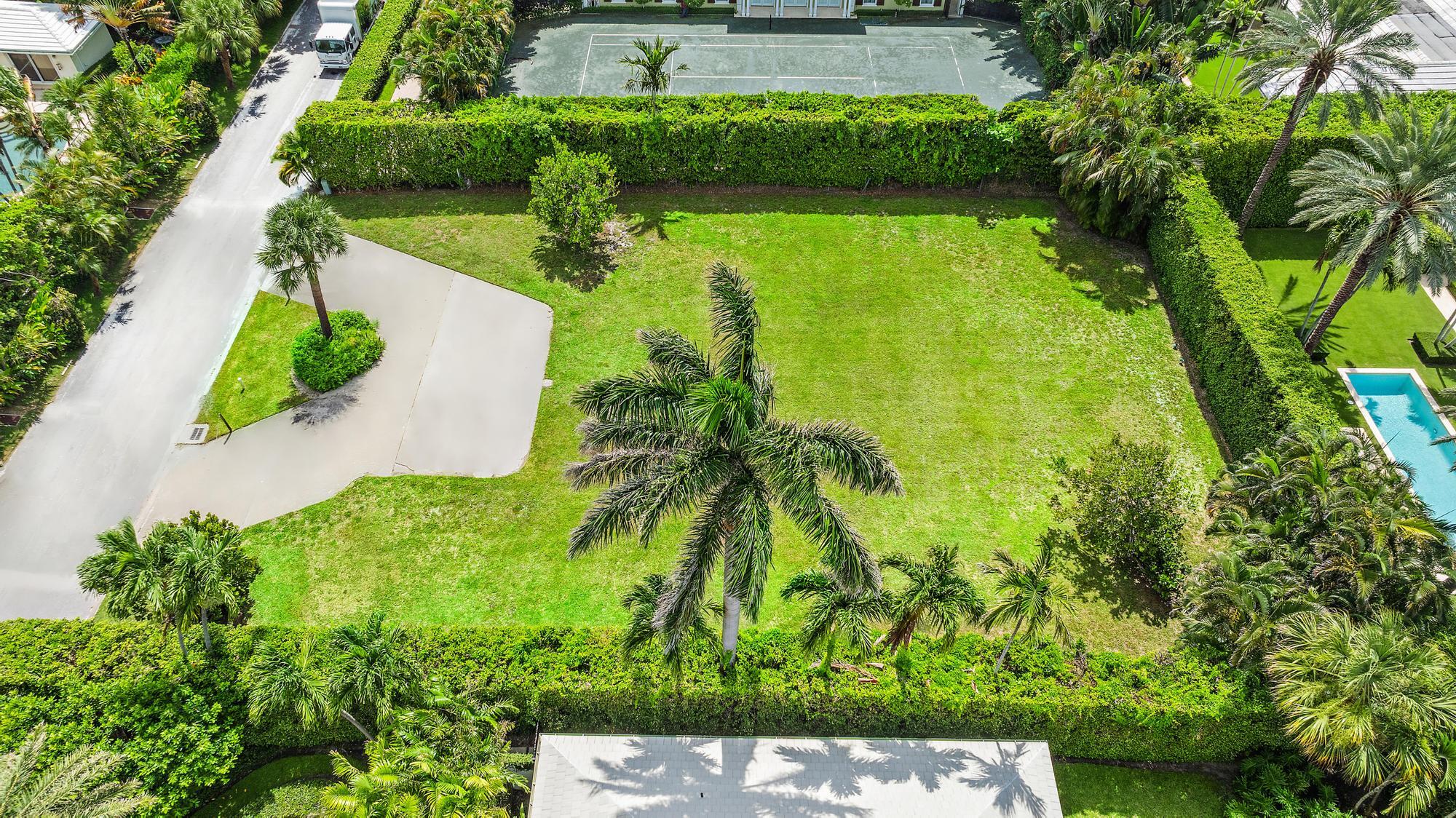 254 North Woods Road Palm Beach, FL 33480 - Photo 2 of 5 an aerial view of a house having swimming pool