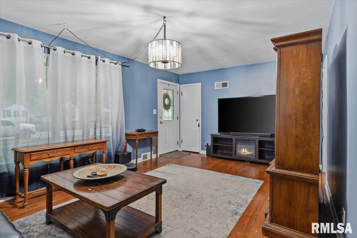 2428 South State Street Springfield, IL 62704 - Photo 5 of 26