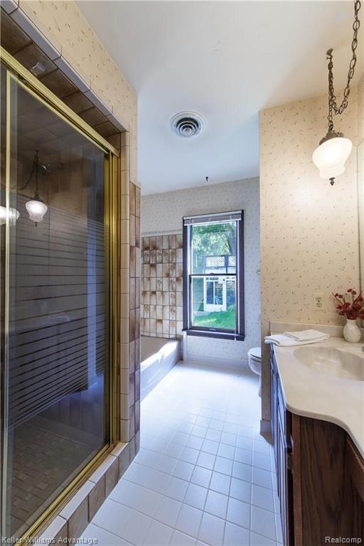 36508 West Lyman Road Farmington Hills, MI 48331 - Photo 33 of 63