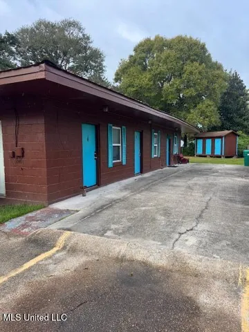 $295,000 | Undisclosed Address, Moss Point, MS 39563