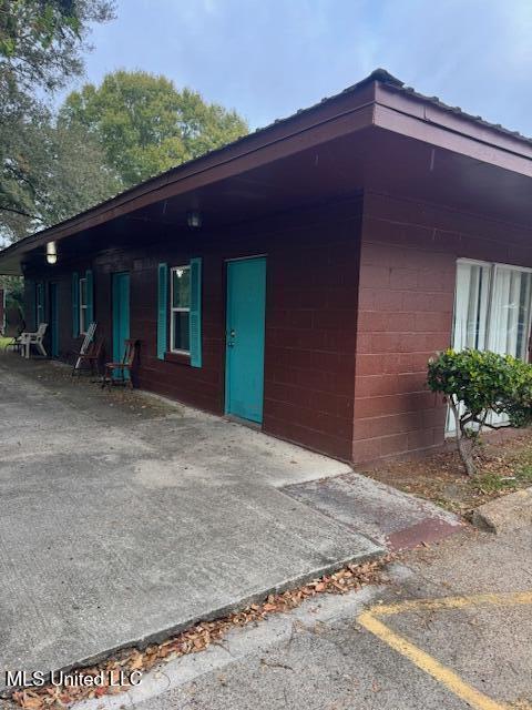 Undisclosed Address Moss Point, MS 39563 - Photo 2 of 7 IMG_9681