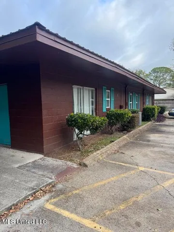 $295,000 | Undisclosed Address, Moss Point, MS 39563