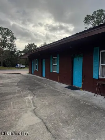 $275,000 | Undisclosed Address, Moss Point, MS 39563
