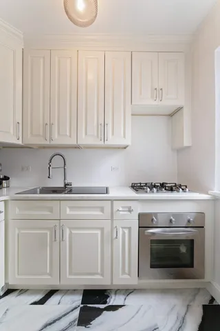 $499,900 | 10 Park Avenue, Unit 10R | Murray Hill