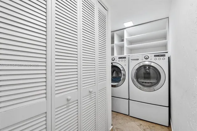 $920,000 | 3235 McDonald Street, Unit 5, Miami, FL 33133