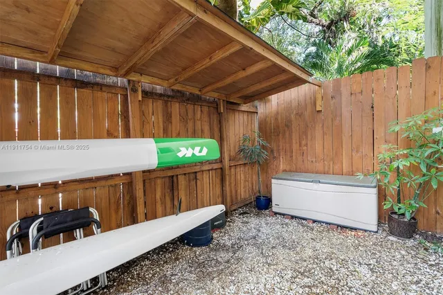 $920,000 | 3235 McDonald Street, Unit 5, Miami, FL 33133