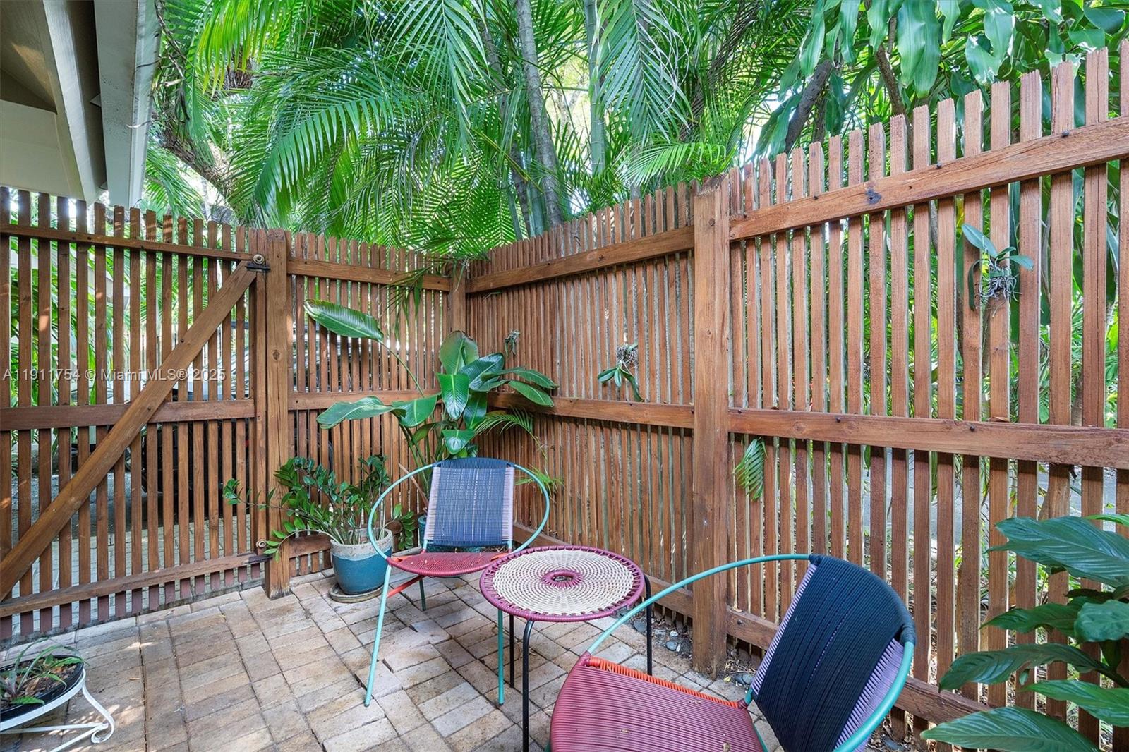 3235 McDonald Street, Unit 5 Miami, FL 33133 - Photo 29 of 34