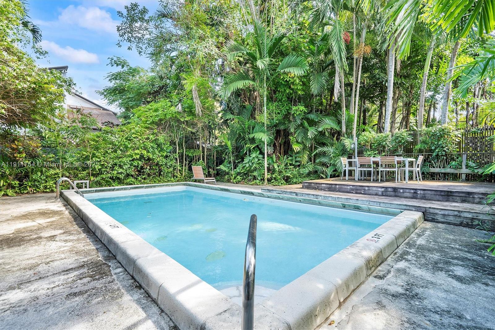 3235 McDonald Street, Unit 5 Miami, FL 33133 - Photo 32 of 34