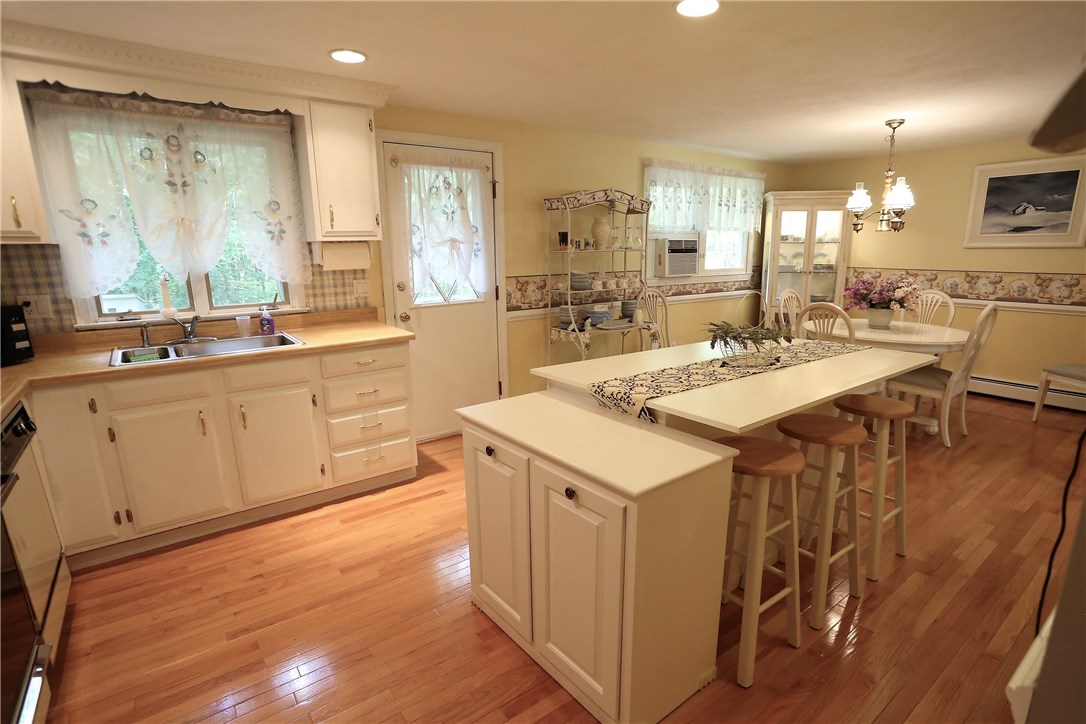 222 Nichols Road Burrillville, RI 02830 - Photo 5 of 25