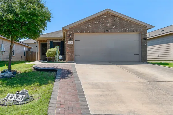 $1,950 | 1533 Breanna Lane, Kyle, TX 78640