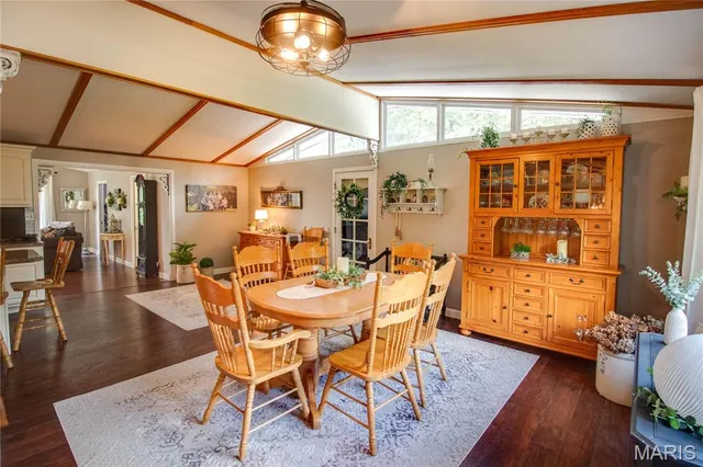 $407,000 | 23571 Peppermill Lane, Hettick, IL 62649