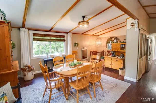 $407,000 | 23571 Peppermill Lane, Hettick, IL 62649