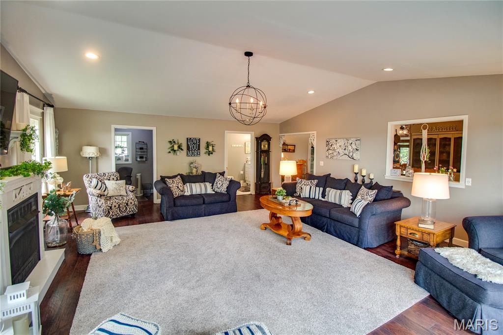 23571 Peppermill Lane Hettick, IL 62649 - Photo 23 of 68