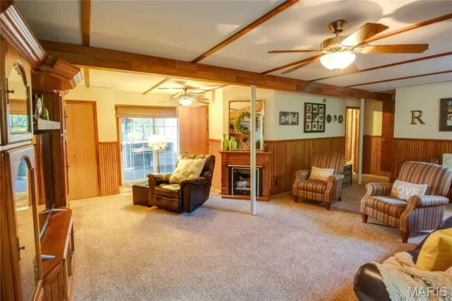 $407,000 | 23571 Peppermill Lane, Hettick, IL 62649